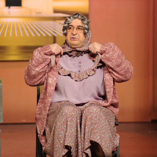Mrs-Doubtfire-Markos-Seferlis3